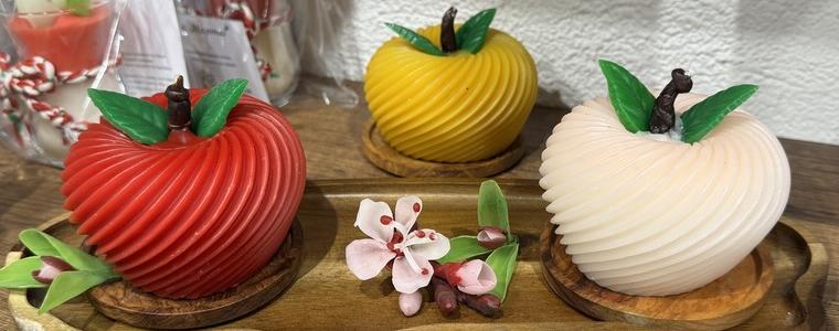 Пролетни мотиви и аромати – новата колекция свещи в ателието на Бисерка Бонева (ВИДЕО)