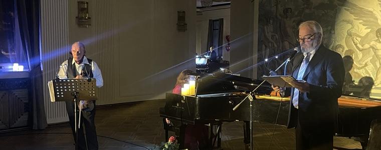 „Романс“ омагьосва с музика и поезия в Огледална зала "Нели Божкова"