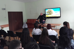 Съдии от Окръжния съд в Добрич запознаха ученици с трудовите правоотношения (СНИМКИ)