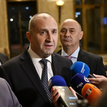 "Мяра": Радев първи при вот днес с 33,3%, пет партии от НС под чертата