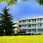 След петгодишна пауза няколко хотела в курорта Албена ще отворят отново врати