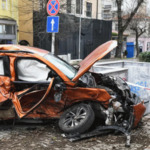 Тежка катастрофа във Варна: Кола се вряза в подлез