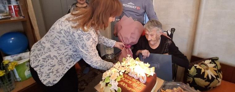 100 години празнува днес Димитричка Кралева от Добрич