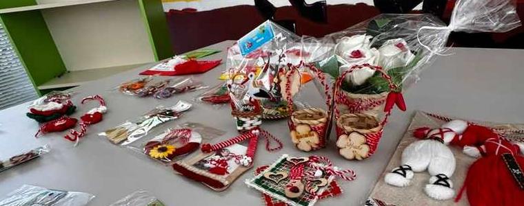 903 евро събра Мартенски базар в СУ „Любен Каравелов“ за Педиатрията