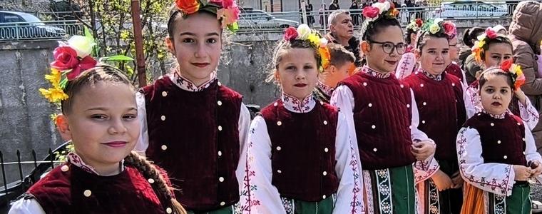 Богата фолклорна програма и фермерски пазар в Каварна за Лазаровден и Цветница