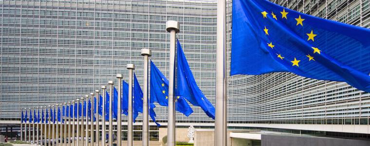 ЕК с призив за икономии на петрол и газ, най-вече в транспортния сектор