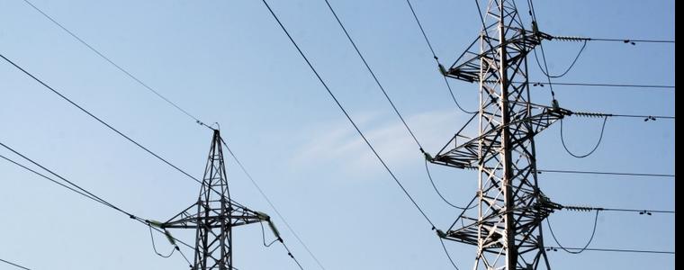 Индустриалците искат държавата да им плаща 50% от сметките за ток