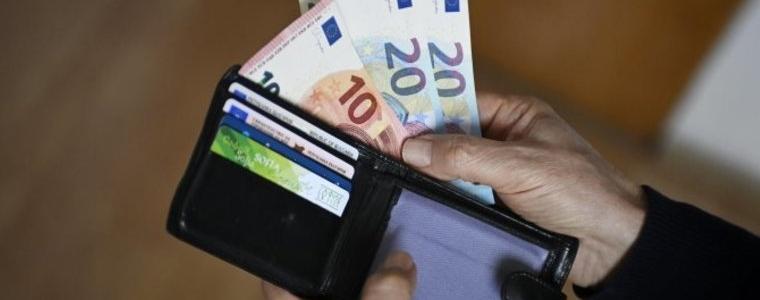  По 50 евро и 20 евро за Великден за пенсионерите 