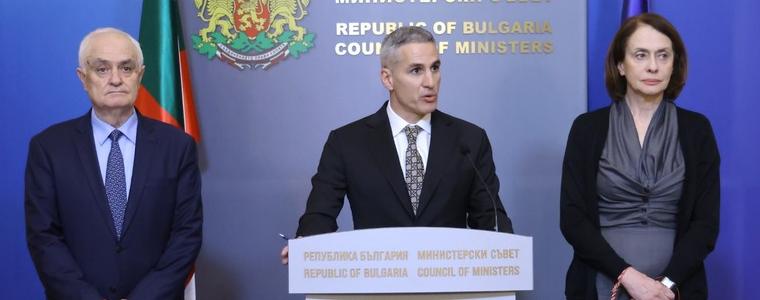 Премиерът Андрей Гюров: България не е директно застрашена от военните действия в Близкия изток