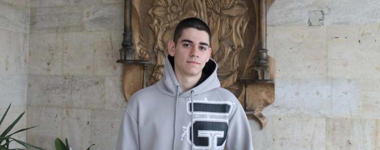 Зрелостник от Добрич с първо място на областната олимпиада по история