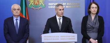 Премиерът Андрей Гюров: България не е директно застрашена от военните действия в Близкия изток