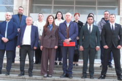 Ертен Анисова отново повежда листата на ДПС за 8-ми МИР-Добрич (ВИДЕО)