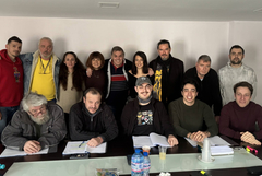  Гост режисьорът Росен Пенчев репетира с добричката трупа „Тримата мускетари“