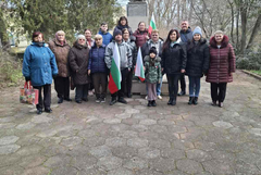 Жителите на Смолница и Златия със съвместно честване на националния празник