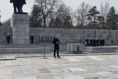 Кметът на Добрич: Свободата е отговорност, единството е сила