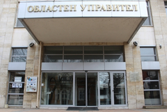  „Народна партия истината и само истината“ първа регистрира листата си в РИК-Добрич