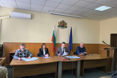 Областна епизоотична комисия обсъди мерки за недопускане разпространението на заразни болести