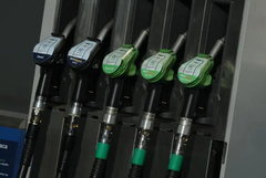 Петролният бранш увери енергийния министър, че няма спекула при ценообразуването на горивата