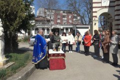 Сдружение „Майчина грижа“ отбеляза Благовещение с водосвет (ВИДЕО)