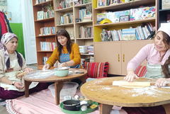 В читалище „Мевляна” приготвиха най-обичания турски десерт за Рамазан Байрам (ВИДЕО)