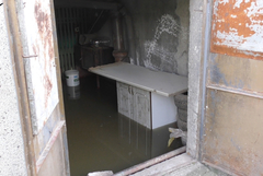 Втора седмица без решение: мазите на бл.35 на Балик са пълни с фекални води (ВИДЕО)