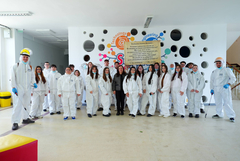 Вълнуваща покана за бал в СУ "Любен Каравелов" в Добрич