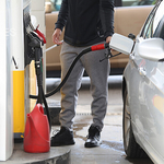 Компенсации за горива: Над 1 милион българи ще получават до 20 евро месечно