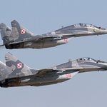 Полша вдигна бойна авиация след руски удари по Украйна