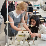 В гимназията по транспорт, обслужване и лека промишленост посрещнаха ученици от ОУ „Христо Смирненски“ 