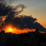 Войната в Близкия изток: САЩ разреши покупката на ирански петрол, мярката е временна