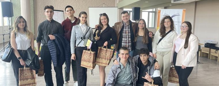 "Младежко студио Добрич“ с второ място от подкаст фестивала „Шумни младежи“ 