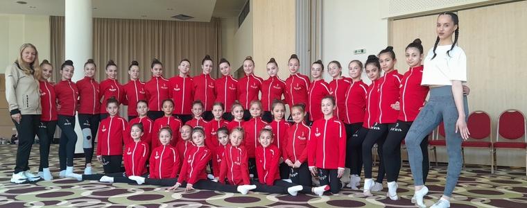  „Aлексия“ поставя началото на първата си лятна балетна лагер-школа в Aлбена