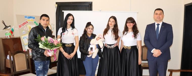 Церемония по орисване на първото бебе в Община Генерал Тошево за годината се състоя днес