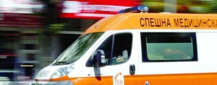 Дете пострада, след като се удари с велосипеда си в камион в село Василево