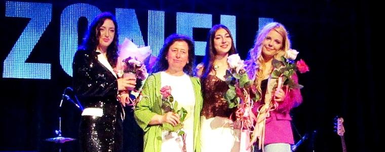 Концертът „Три свята“ донесе много вълнения и радост на добричката публика