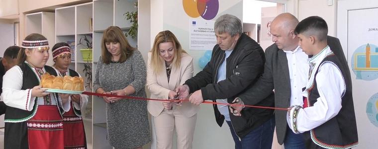 Модерен STEM център беше открит в СУ „Никола Вапцаров“ - Карапелит (ВИДЕО)