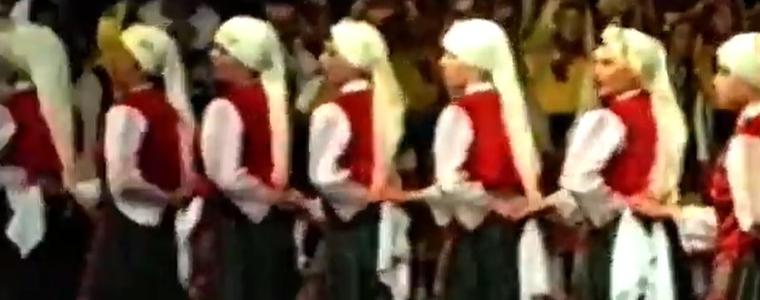 Поздрав за празника днес с танца „Алфатарски лазарки" на Александър Александров (ВИДЕО)