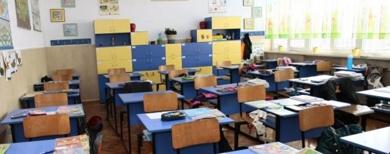 РУО - Добрич отчита успех в първия отчетен период на проекта „Образовани днес, успешни утре“