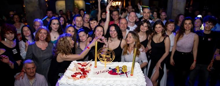 Салса клуб „Десита“ отпразнува пълнолетие с грандиозен латино спектакъл и над 200 гости