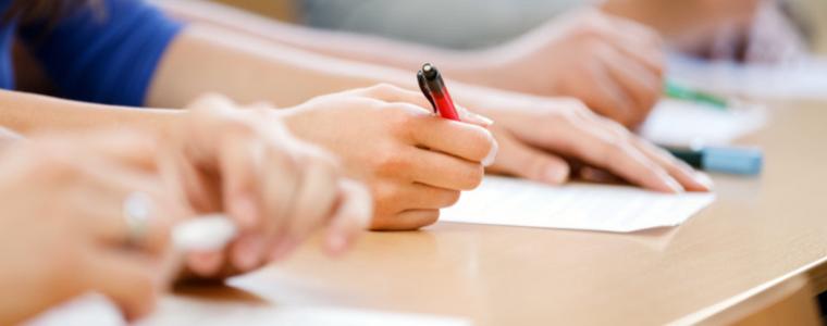 ВАС отмени ключови текстове за оценяването на матурите след 12 клас