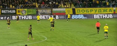 ФУТБОЛ: Първият нач на осветление в Добрич не донесе на Добруджа положителни емоции