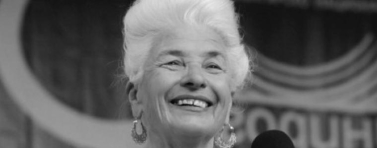 Почина Янка Рупкина