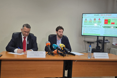 БАБХ хвана над 262 тона опасна храна за месец, сигналите скочиха с почти 70%