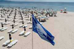 Четири плажа в област Добрич са ъдостоени със „Син флаг“ за сезон 2026