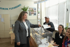 Деница Сачева, ГЕРБ-СДС: Гласувайте! Апатията е заплаха за демокрацията (ВИДЕО)