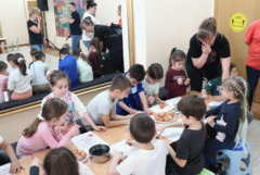 Детско великденско забавление „Шарено яйце“ в читалището в Генерал Тошево 