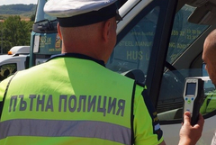 КУРИОЗ: Мъж е задържан с 1,98 промила зад волана на служебен автомобил, след като през миналата седмица е хванат пил и с личния 