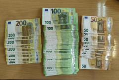 Откриха близо 15 000 евро и списък с имена при акция в Шуменско