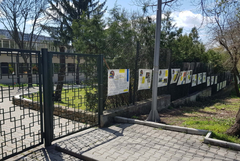 Пътуваща изложба за борба с дезинформацията гостува в ЧСУ „Леонардо да Винчи“