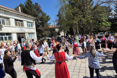 Смолница, Богдан и Карапелит дават старт на майските празници в община Добричка